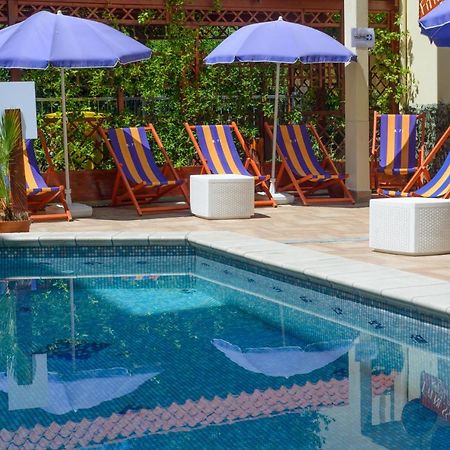Hotel Adria Nuova ريميني المظهر الخارجي الصورة