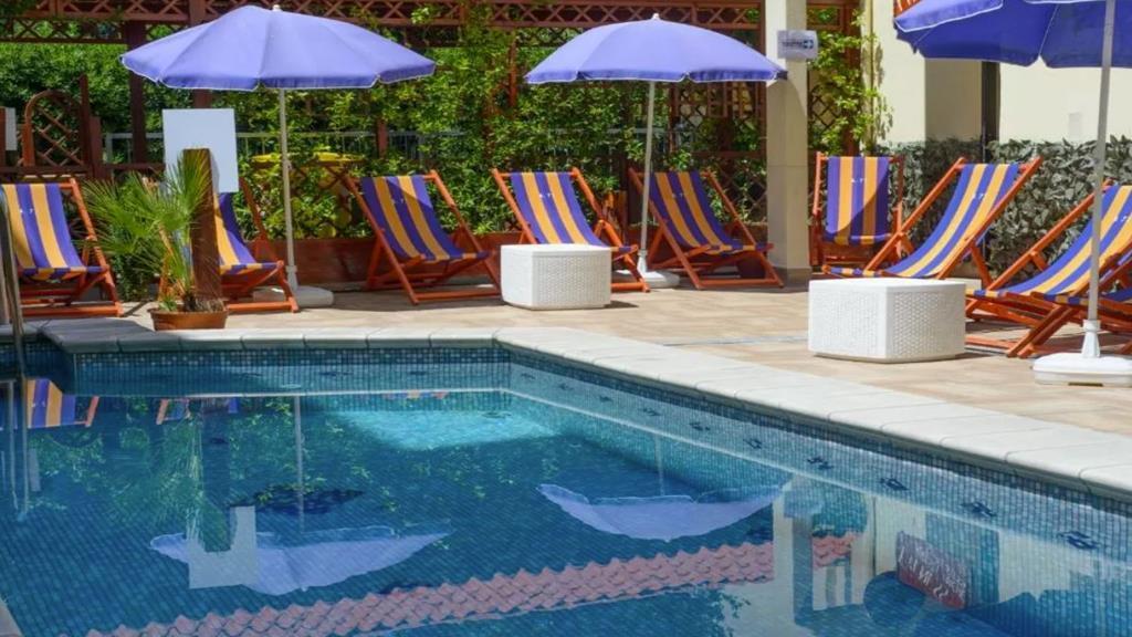 Hotel Adria Nuova ريميني المظهر الخارجي الصورة