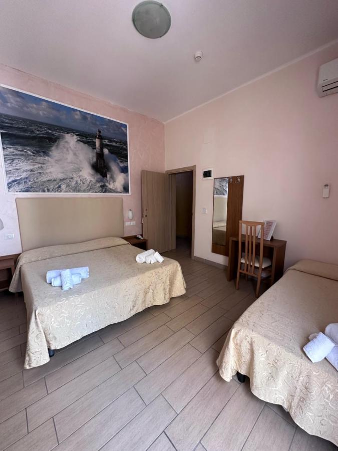 Hotel Adria Nuova ريميني المظهر الخارجي الصورة