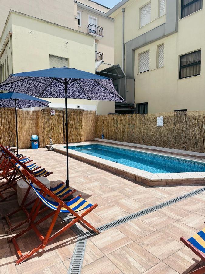 Hotel Adria Nuova ريميني المظهر الخارجي الصورة