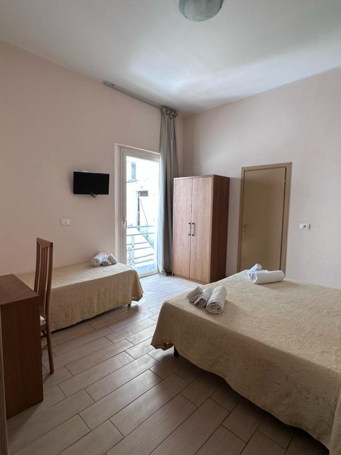Hotel Adria Nuova ريميني المظهر الخارجي الصورة
